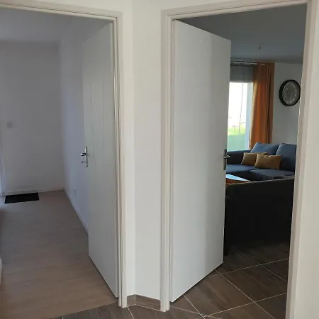 Maison Proche Futuroscope Holiday home Chasseneuil-du-Poitou